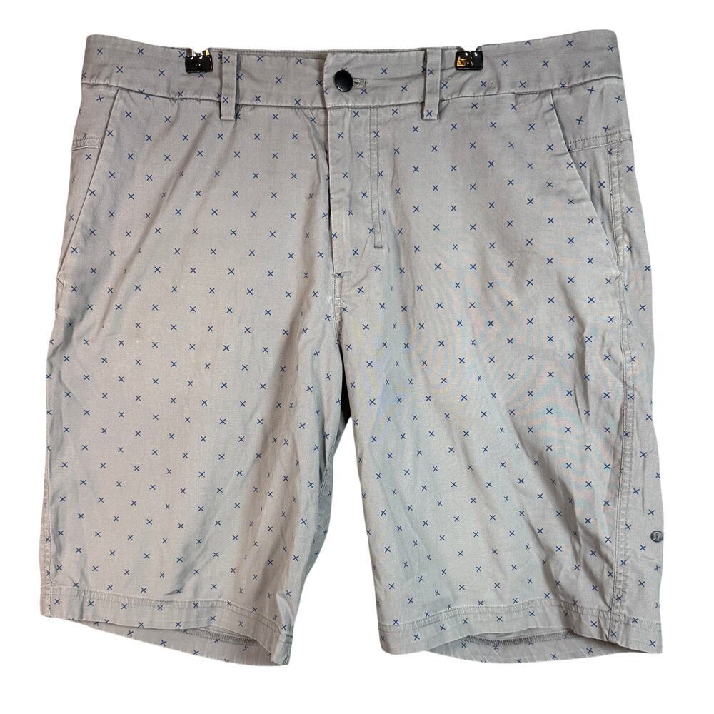 Lululemon Mens Gray X Pattern Chino Shorts Size 36 The Works 10" Inseam